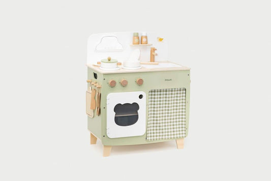 Play kitchen set