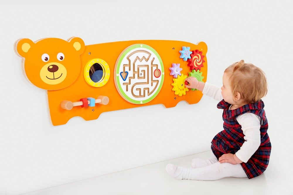 Wall toy bear